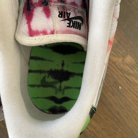 Nike Air Force 1 Low Tie Dye Men’s 9.5 Multicolor Green Pink Streetwear - Picture 5 of 14